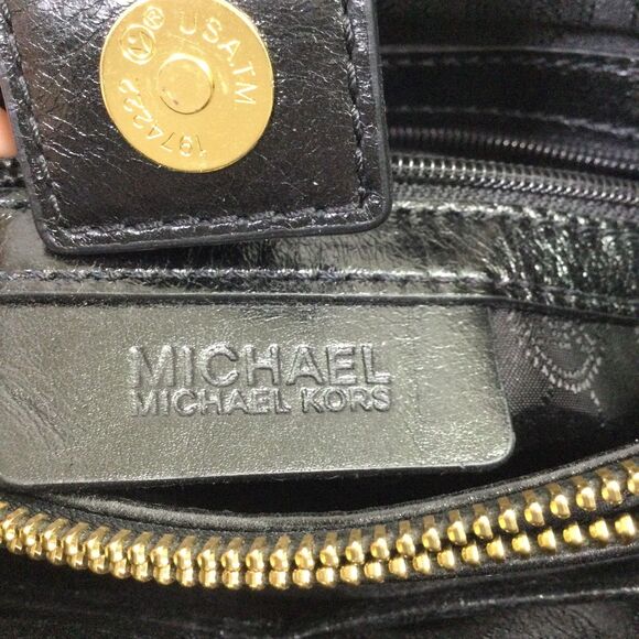 Michael Kors Susannah Large Chevron-Quilted Lamb Leather Tote Bag Black - Picture 11 of 16